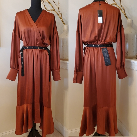 🔥Bcbgmaxazaria Bronze Midi Grommet Belt Dr - Picture 2 of 8